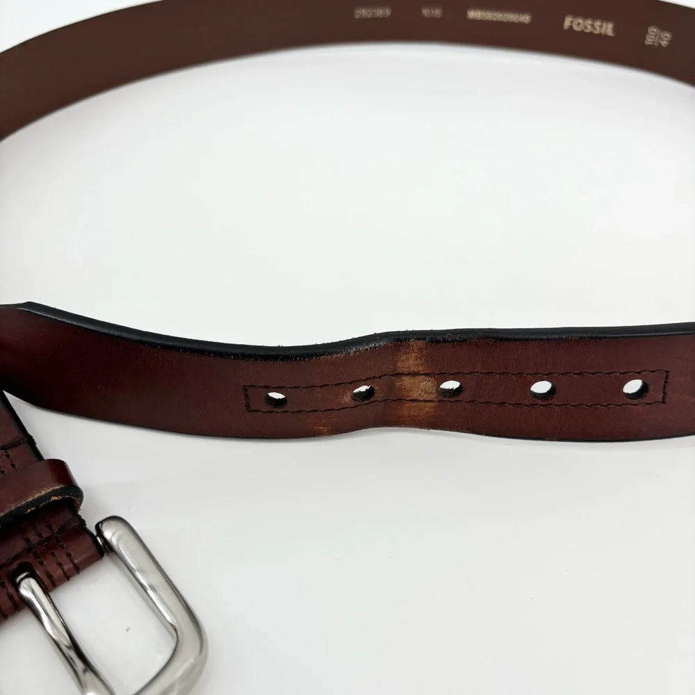 Fossil Mens Leather Belt Brown Silver‎ Buckle Size 40
